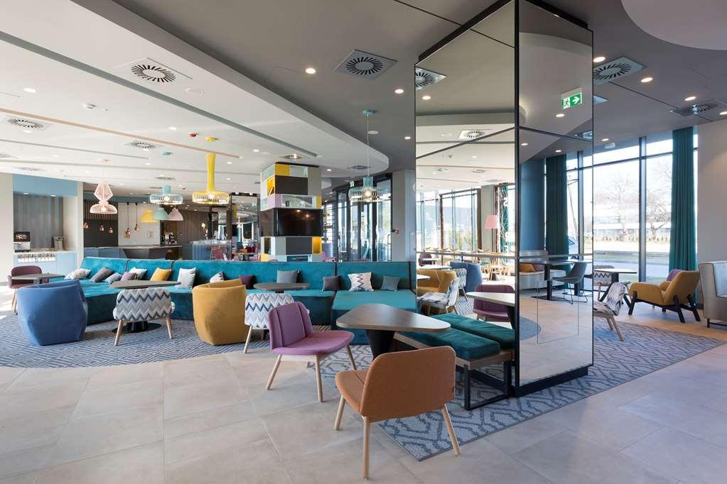 Hotel Hampton By Hilton Krakow Airport Balice Interior foto