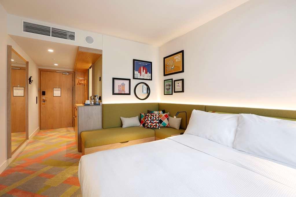 Hotel Hampton By Hilton Krakow Airport Balice Habitación foto